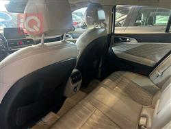 جنسس G70